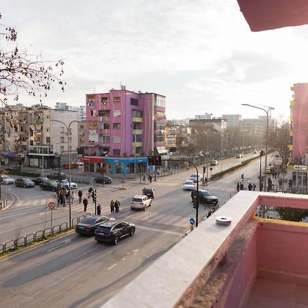 Three Doors Apartments, Kiwi 1+1 Apartment Tirana Bagian luar foto