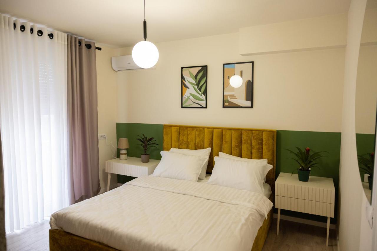 Three Doors Apartments, Kiwi 1+1 Apartment Tirana Bagian luar foto