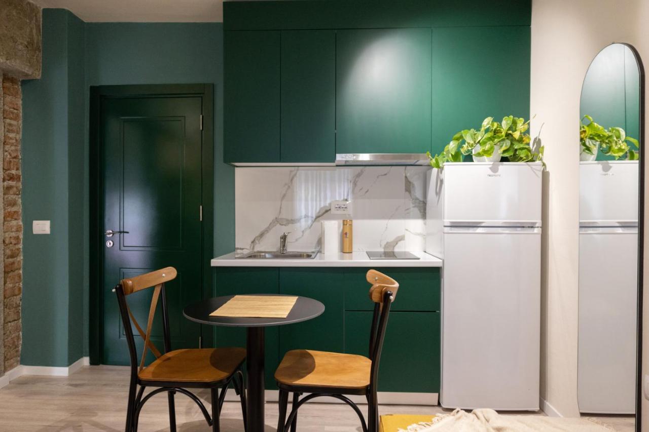 Three Doors Apartments, Kiwi 1+1 Apartment Tirana Bagian luar foto