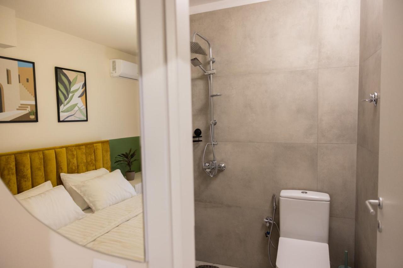 Three Doors Apartments, Kiwi 1+1 Apartment Tirana Bagian luar foto